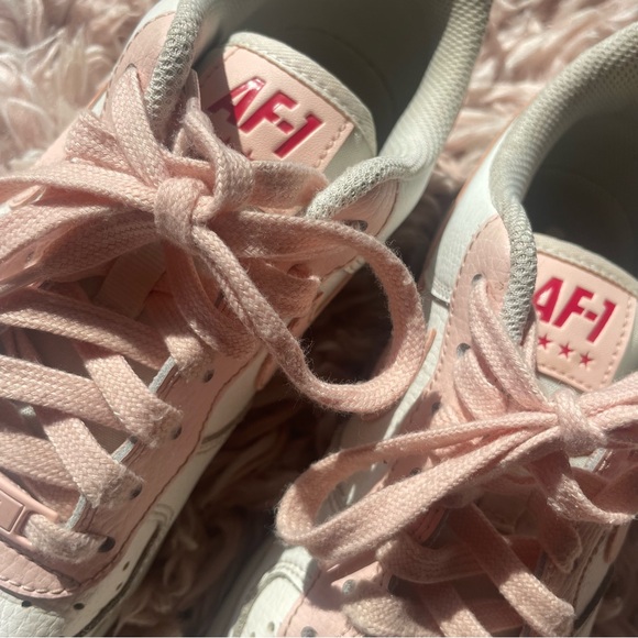 Nike Air Force 1 Pink and White Leather Sneaker Women’s Size 8 - Picture 8 of 11